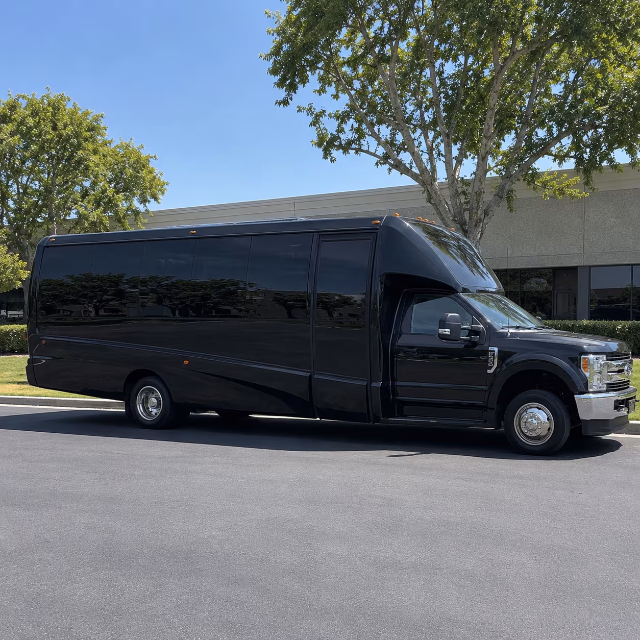 Deltona Winery Tour & Pub Crawl Transportation
