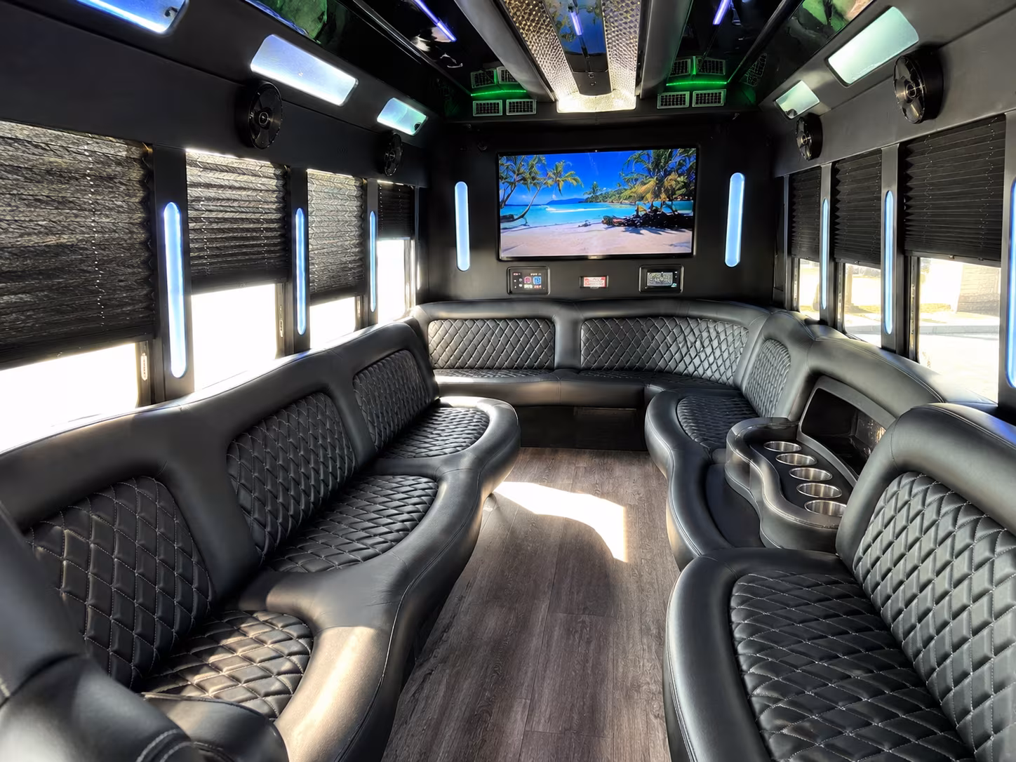 Lakeland Homecoming & Prom Party Bus Rentals
