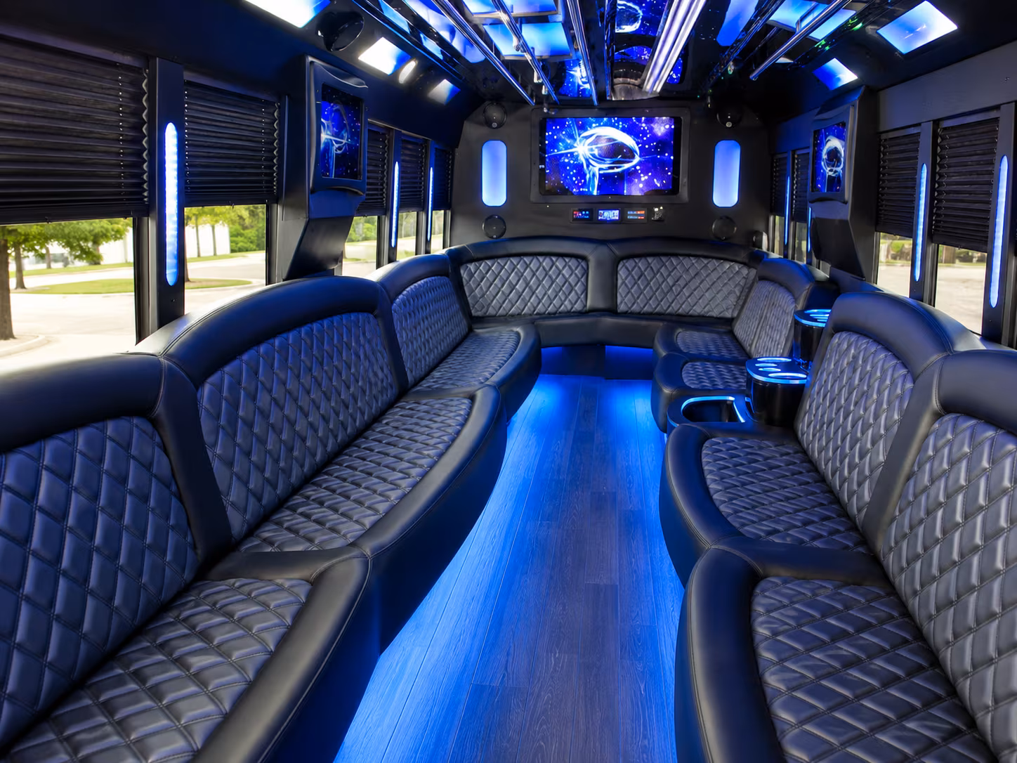 Orlando Birthday, Sweet 16, & Quinceañera Transportation party bus exterior
