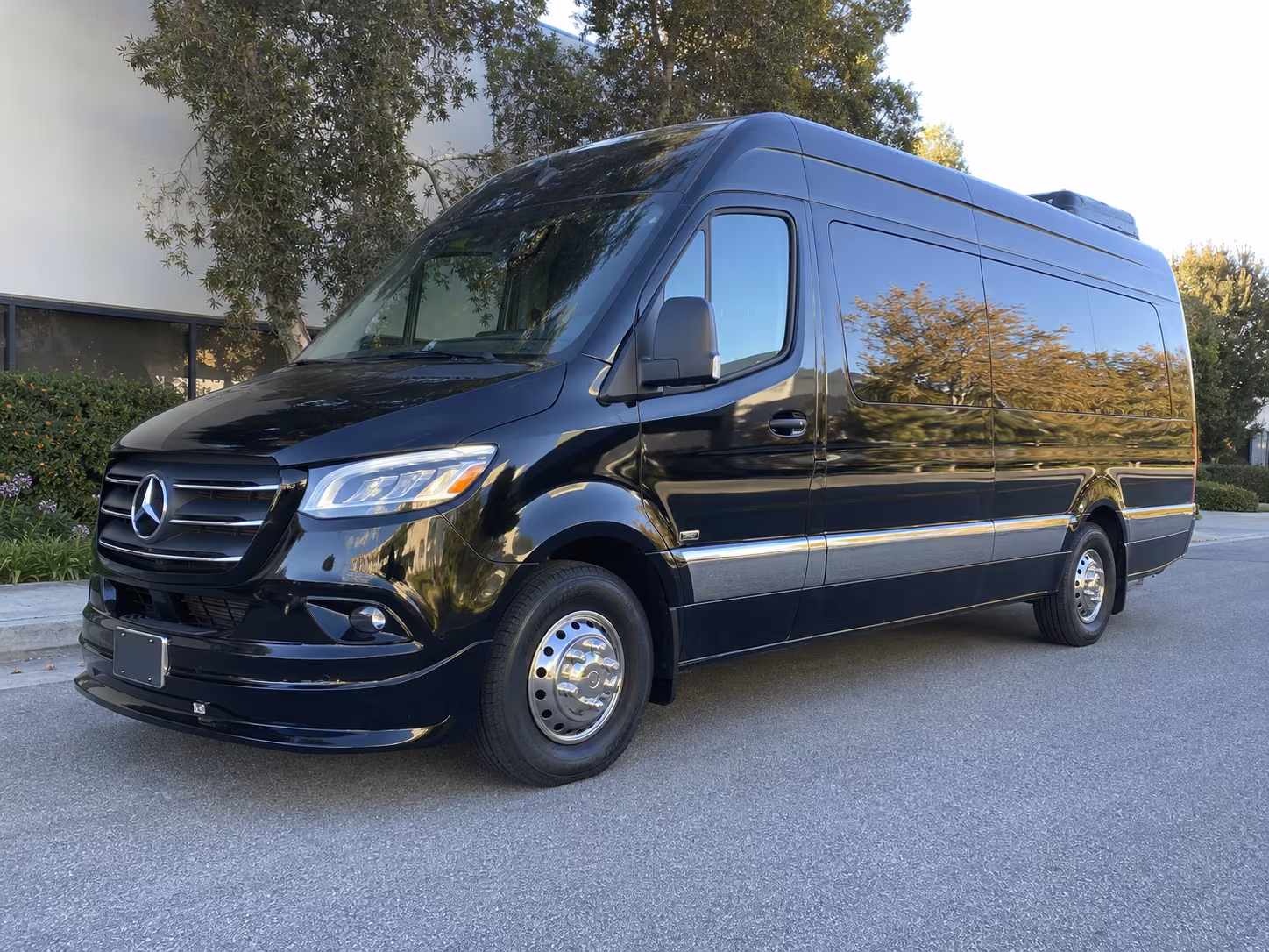 Orlando Corporate Transportation party bus exterior